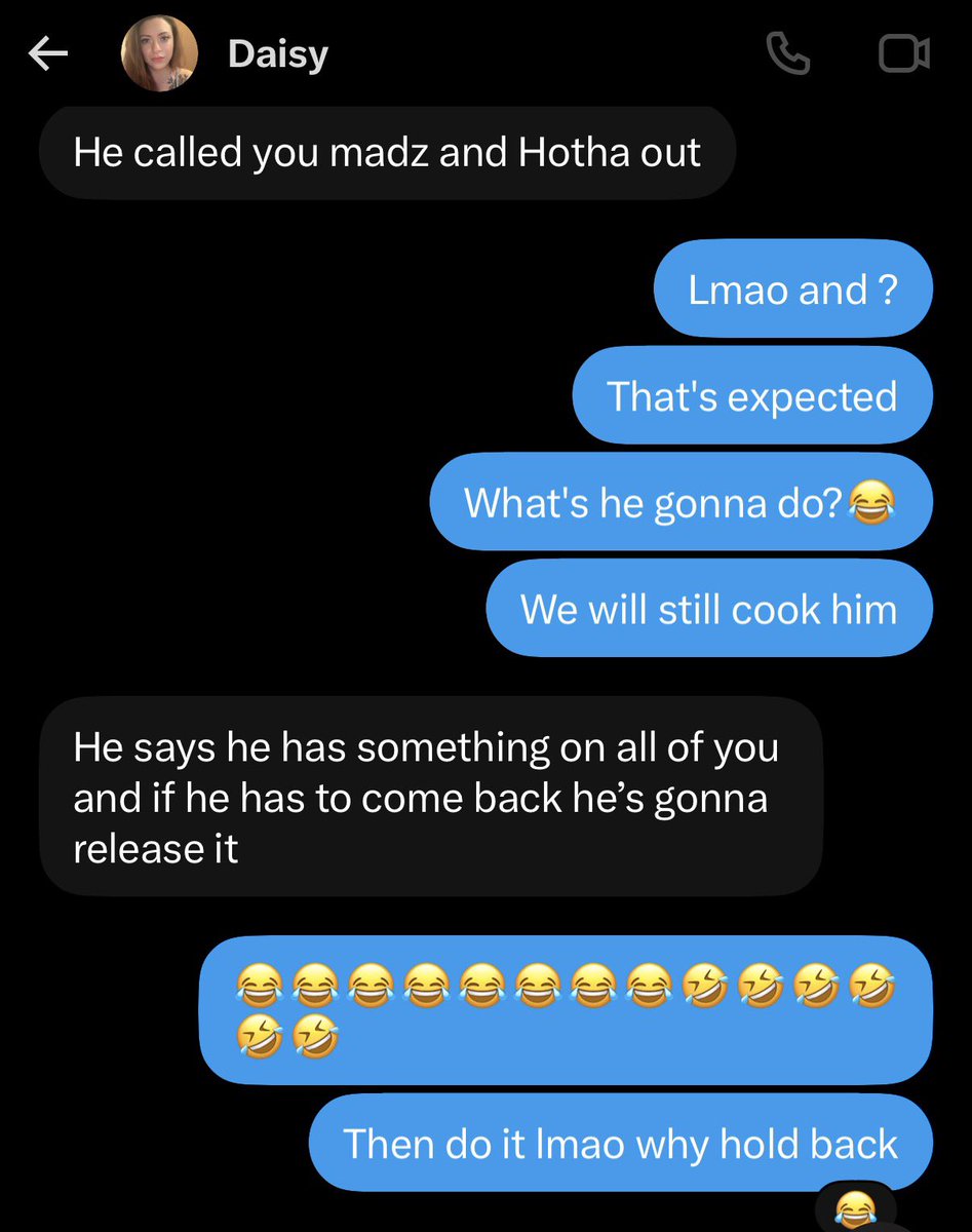 Ahmed_hosha_'s tweet photo. .@IbrahimMajed

Sob storied his way into cash &amp; boob pics
Couldn’t pay it back
Maggie &amp; Amanda dropped proof
Hashed: I’ll pay u, just stop
Ibrahim: pls stop &amp; I’ll vanish
Comes back, skips apology: “I GOT DIRT ON YALL”🤣

Deactivates💨

Bro tried everything but accountability😭😂 https://t.co/mLMMv46MRa