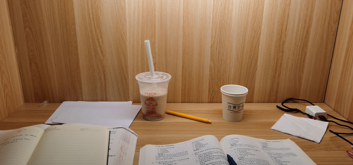 miguelmowe52's tweet photo. I’m at the exam venue, sipping iced black tea, feeling calm, no bad vibes at all! https://t.co/IFPOMUiFqz