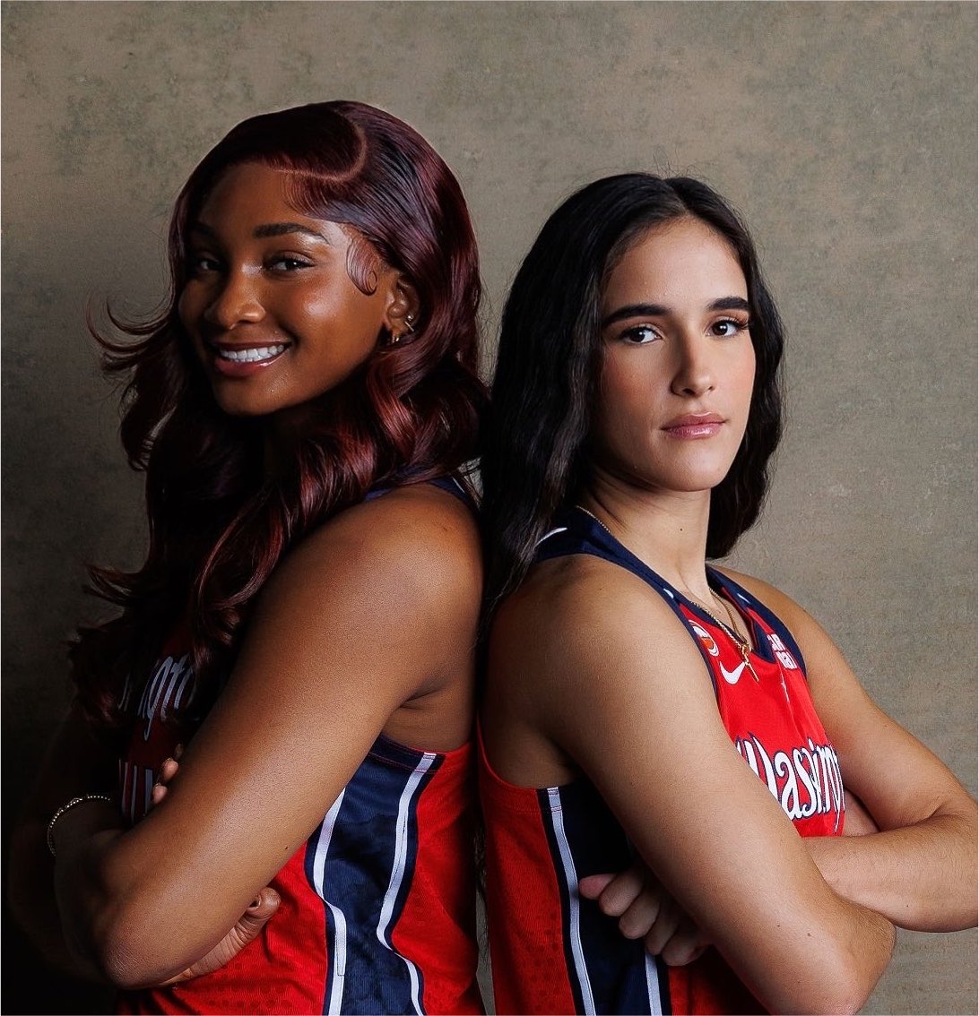 trendyhoopstars's tweet photo. Sonia Citron during the First Round:
25.0 PPG - 6.5 RPG - 2.5 APG

Kiki Iriafen during the First Round:
15.0 PPG - 15.0 RPG - 2.0 APG

🥹🪄 https://t.co/ilBpGuF8pR