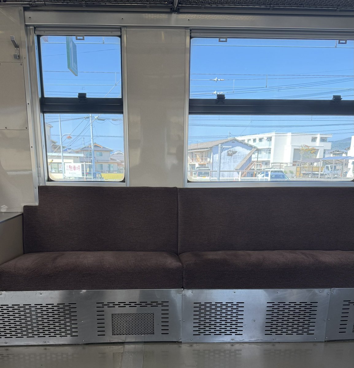 ichi08yu's tweet photo. 今日は、母と次男と🚃でお出かけ☺️ https://t.co/J5nMCQoJUE