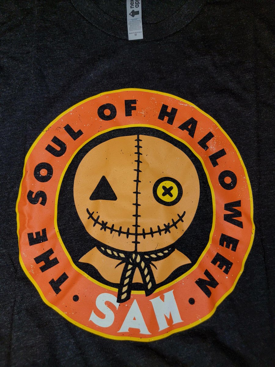 FreddyInSpace's tweet photo. It's the great honor of my life to be SAM APPROVED.

One of my personal favorite horror icons is back, and original creator Michael Dougherty (@Mike_Dougherty) is fully in charge of the resurrection.

Follow @SamofHalloween for updates! https://t.co/kSMfkGLw8K