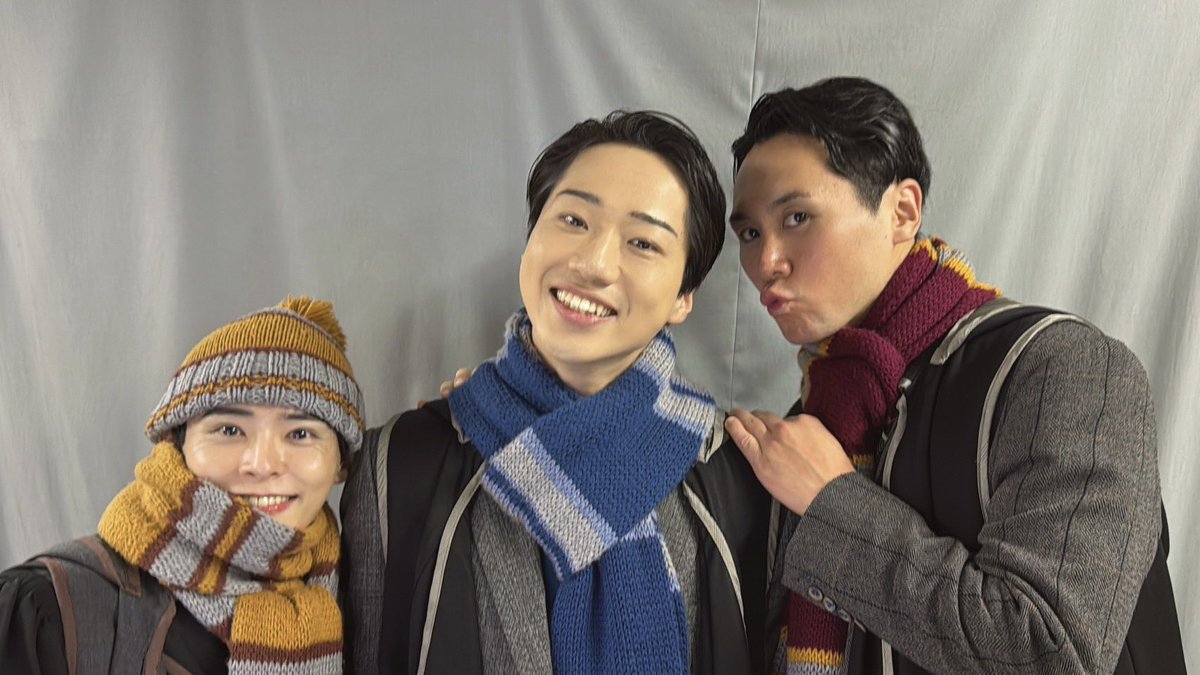 kentaactor's tweet photo. みんな✨
おはよう☀️

久しぶりに晴れましたね。
いやぁーやっぱり太陽は気持ちいい。
自転車も凄く爽快でした。
最近気分が沈みがちだけど、少し気持ちが明るくるよね。
さぁ今日もやりますか、いややりましょう。

魔法の世界へ🪄289st
#ハリポタ舞台
#呪いの子 https://t.co/2d9IFxlEPW