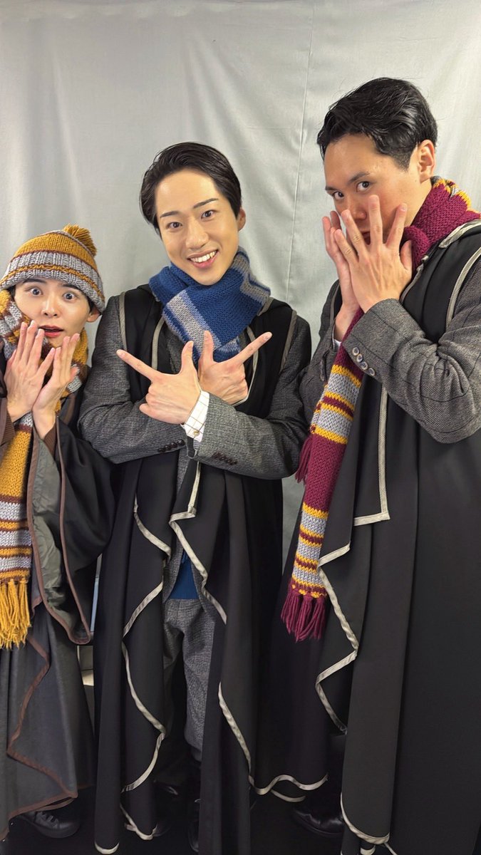 kentaactor's tweet photo. みんな✨
おはよう☀️

久しぶりに晴れましたね。
いやぁーやっぱり太陽は気持ちいい。
自転車も凄く爽快でした。
最近気分が沈みがちだけど、少し気持ちが明るくるよね。
さぁ今日もやりますか、いややりましょう。

魔法の世界へ🪄289st
#ハリポタ舞台
#呪いの子 https://t.co/2d9IFxlEPW