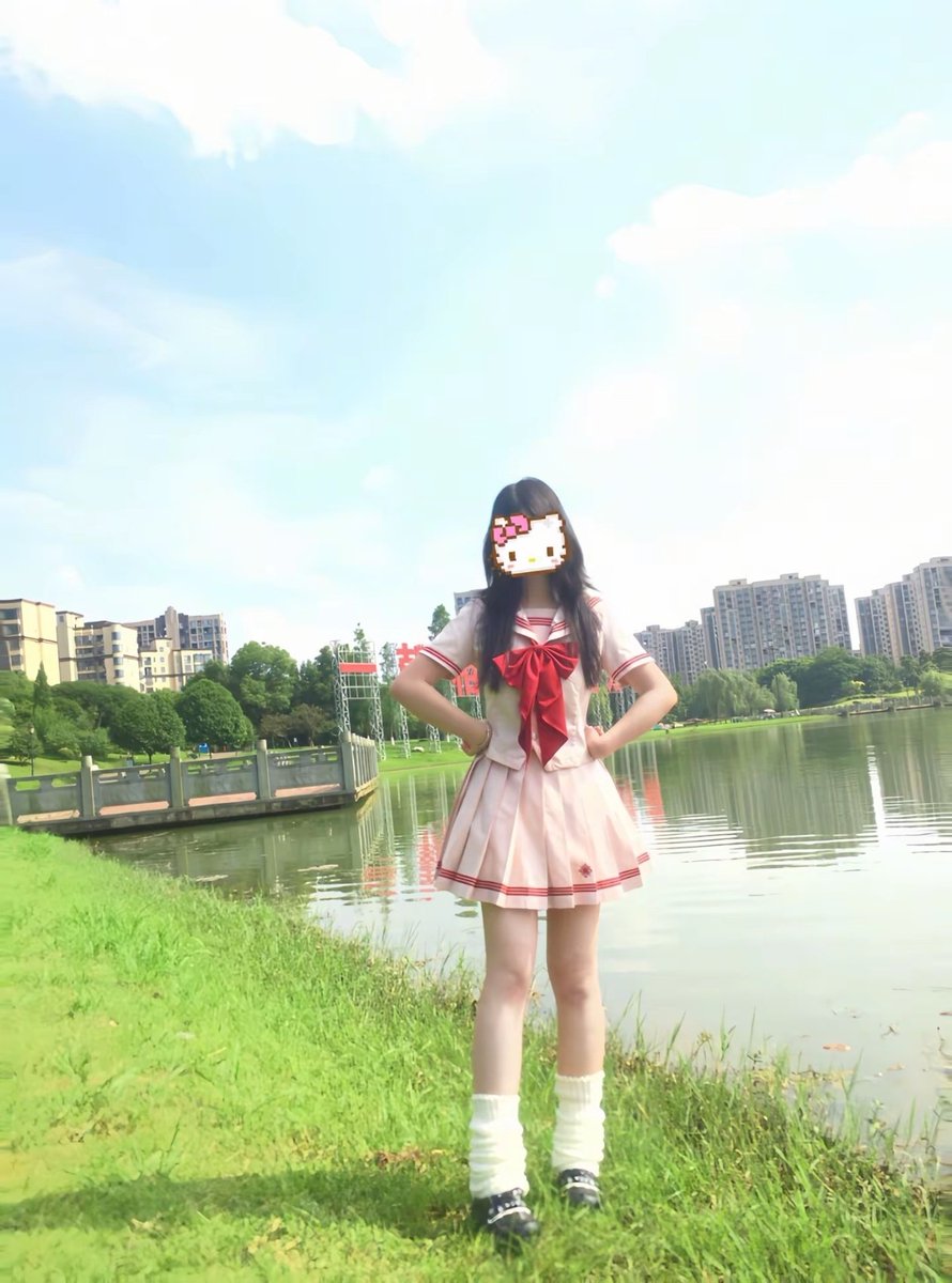 xuy1112's tweet photo. 大家国庆快乐 https://t.co/lL87u1GCzN