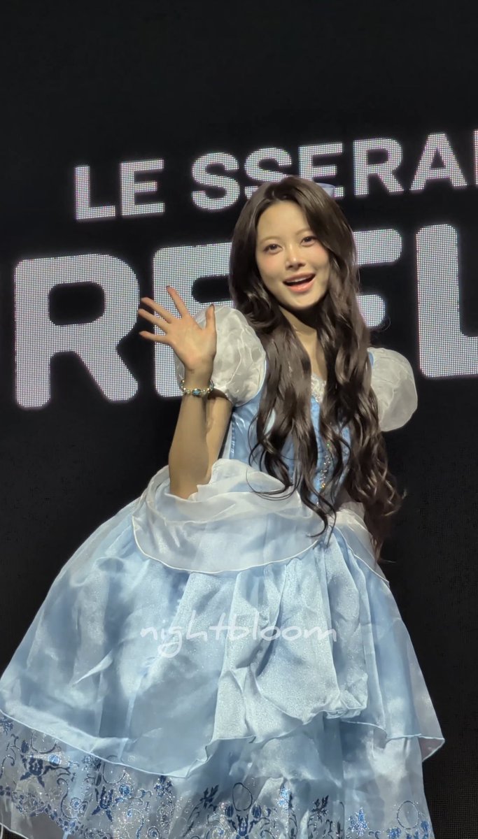 maynovlily2's tweet photo. 공주님이랑 결혼할거라고 땡깡부리는 7세가 될 것 같음 https://t.co/iFHmB9Ig7e
