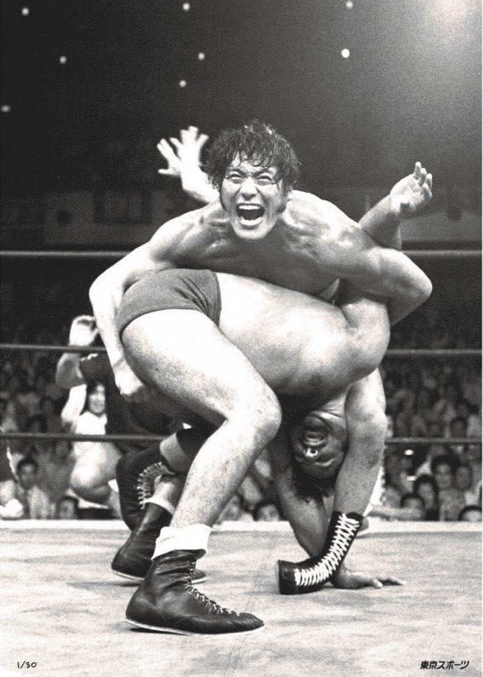 FIRSTTIGER_SSPW's tweet photo. アントニオ猪木会長は永遠に。
猪木会長の闘魂の炎は燃え続けています🔥

【闘魂忌】
10月1日は『闘魂アントニオ猪木の日』
『闘魂』は連鎖する

本日 改めてアントニオ猪木会長を感じさせていただき 私たちの心の中の『闘魂』を燃やしていきたいと思います

#アントニオ猪木 https://t.co/o78Lgnk6rf