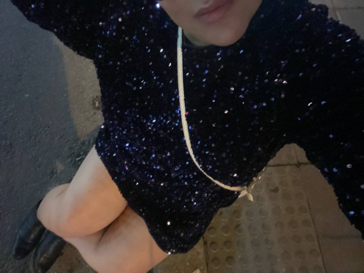 Majitobatanero's tweet photo. My ex was a trans woman.
I’m a cis woman.
We had chemistry, history… and a story worth remembering. 🖤🔥
Some connections don’t need labels. They just happen.
#TransWomen #CisWomen #LGBTQ #Queer #ExGirlfriend #WomenLovingWomen #Colombia #Viral https://t.co/TB4LnVP60L