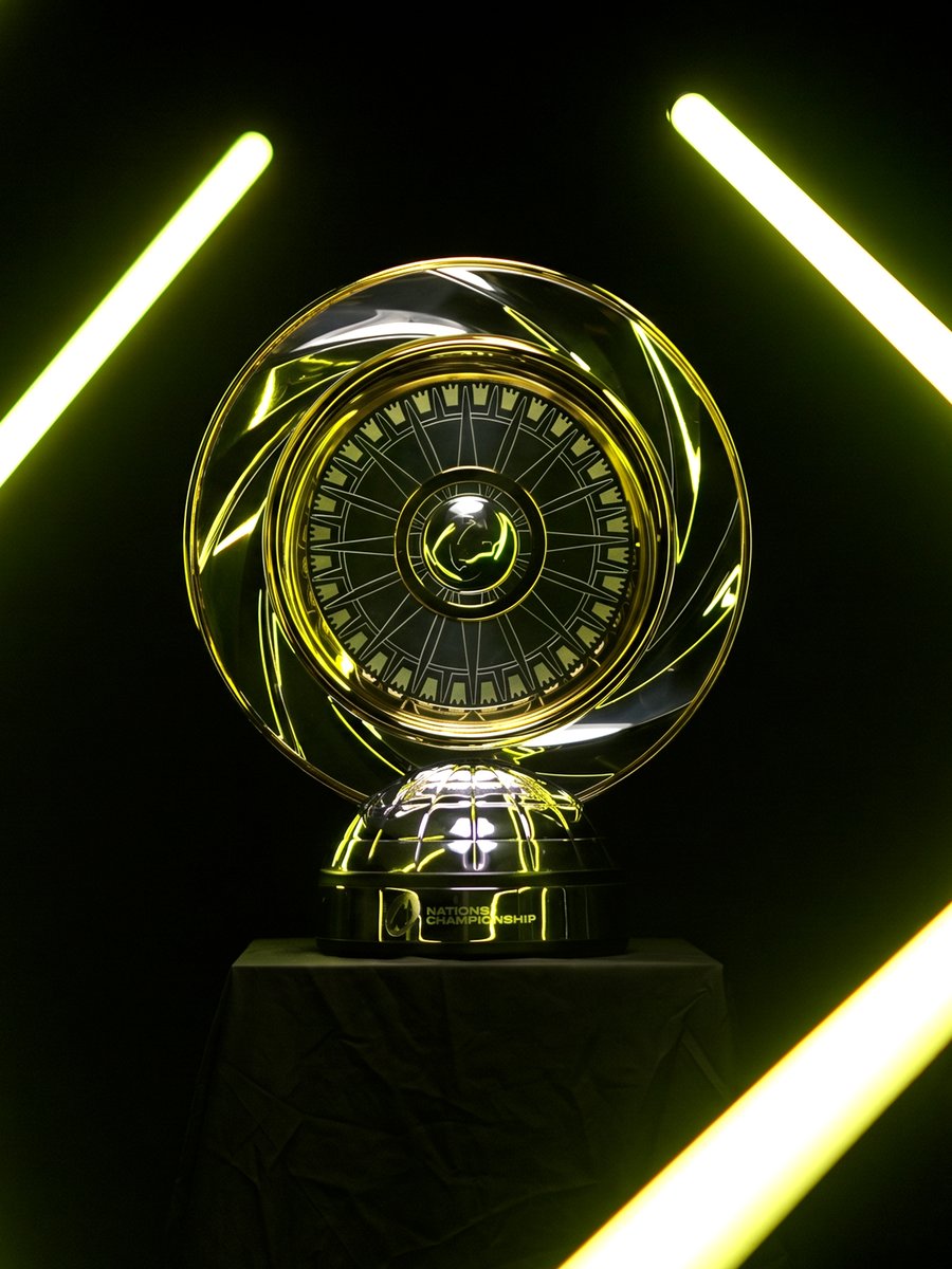 AllBlacks's tweet photo. Introducing... 𝒕𝒉𝒆 𝑯𝒆𝒎𝒊𝒔𝒑𝒉𝒆𝒓𝒆 𝑺𝒉𝒊𝒆𝒍𝒅. 🏆 

The Hemisphere Shield will go to the hemisphere (North or South) that earns the most points across the Nations Championship Finals Weekend, settling which side of the world is the most dominant in the sport.

After the Nations Championship rounds in July, North and South are tied at nine wins each. The competition now heads into the final three rounds, the Northern Series, which will determine the matchups for Finals Weekend in November.

Every nation is chasing the Nations Championship title, and every Finals Weekend result at Allianz Stadium, London, will count towards the North v South contest. The winners will earn the Hemisphere Shield.
