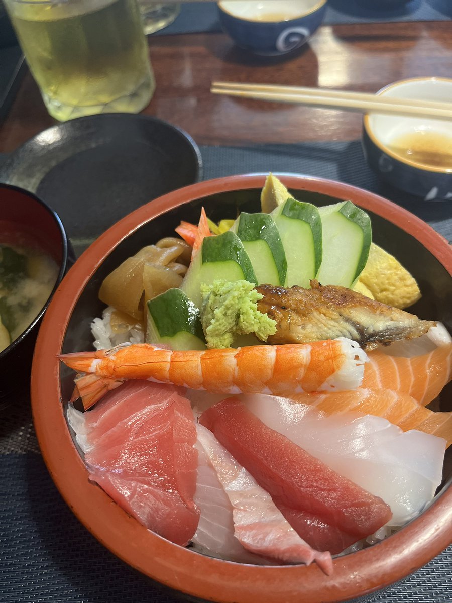 danangrealinfo's tweet photo. 海外生活そんなに難しくない
というか住む場所によって難易度は変わる。辺境の地での生活は大変、しかしダナンそこまで難しくない。

治安
インフラ
物価
国民生
アクセス

など極容易と思える。
が海外で暮らすことを選択するために今の生活をやめる選択するのが難しい。

ぜひ一歩を👍 https://t.co/Wx6UZKFbo3