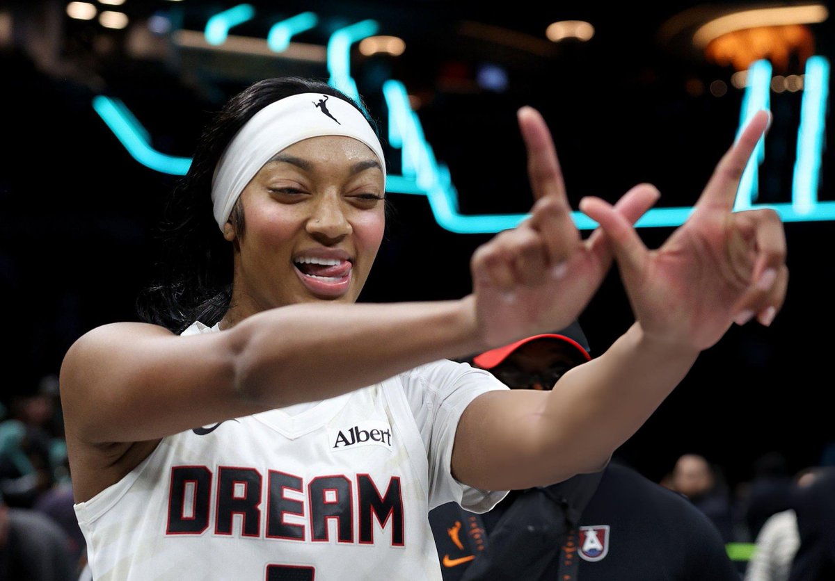 essentially_w's tweet photo. Can you guess what Atlanta Dream just secured?

Hint: https://t.co/CzcB9Zwbr8
