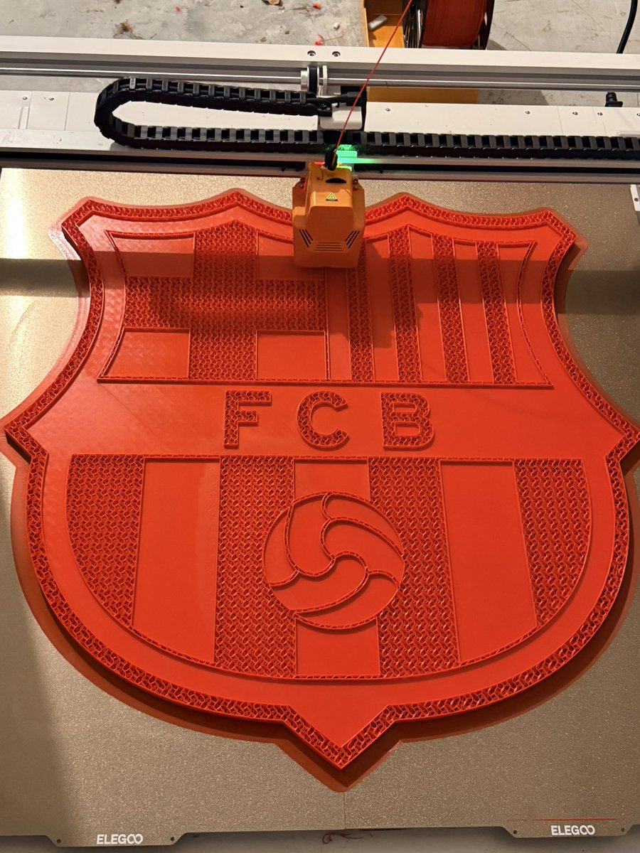 SRice1510's tweet photo. #barcalona #Lamine https://t.co/FibrCNABmp
