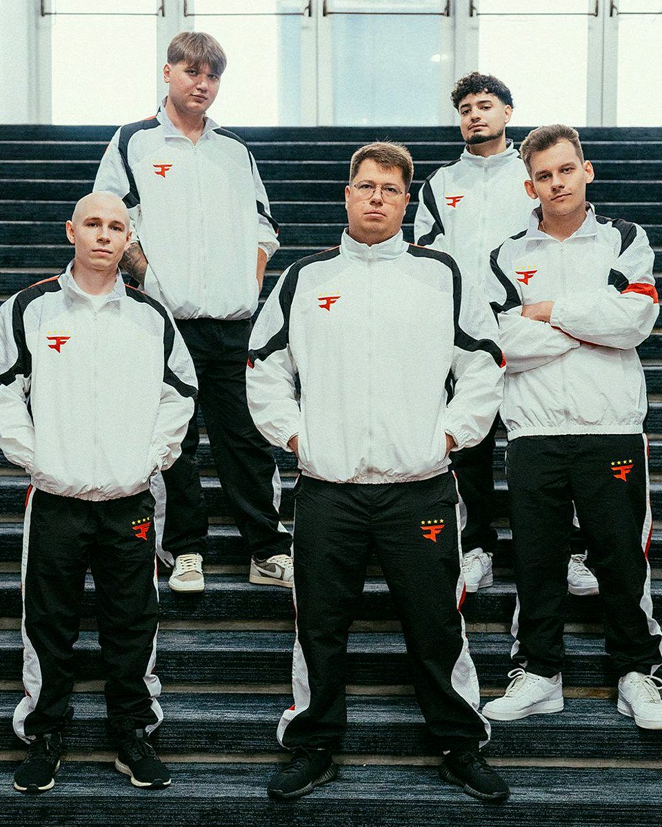 JasonSanchqdh's tweet photo. FaZe Clan 365 Days Ago
#EvoMoment #GamingCommunity https://t.co/AKDM8DDvhD