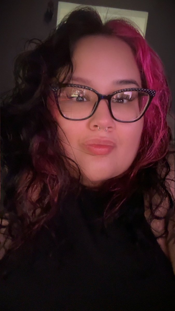 XOXOLidiaxo's tweet photo. Natural hair and a natural babe what can I say https://t.co/zShqr2i3D4