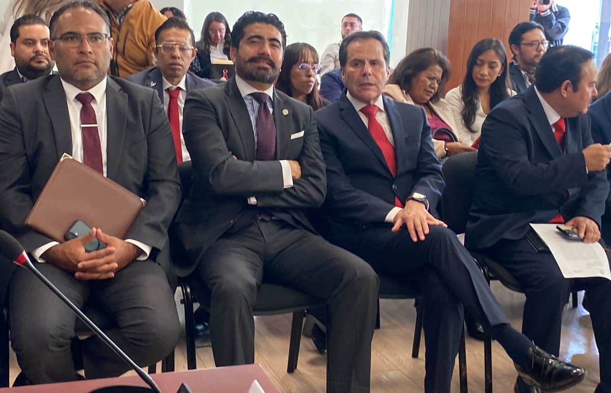 PJEdomex's tweet photo. Héctor Virgilio Jaramillo Rojas, Secretario Técnico del Tribunal Superior de Justicia del Estado de México, asistió en representación del Magistrado Presidente Héctor Macedo García a la Sesión de Instalación del Consejo Local del INE en la entidad.

Con este acto arrancan los trabajos del Proceso Electoral Concurrente 2026-2027, en el que el Poder Judicial mexiquense reafirma su compromiso con la legalidad y la democracia.

#JusticiaCercana