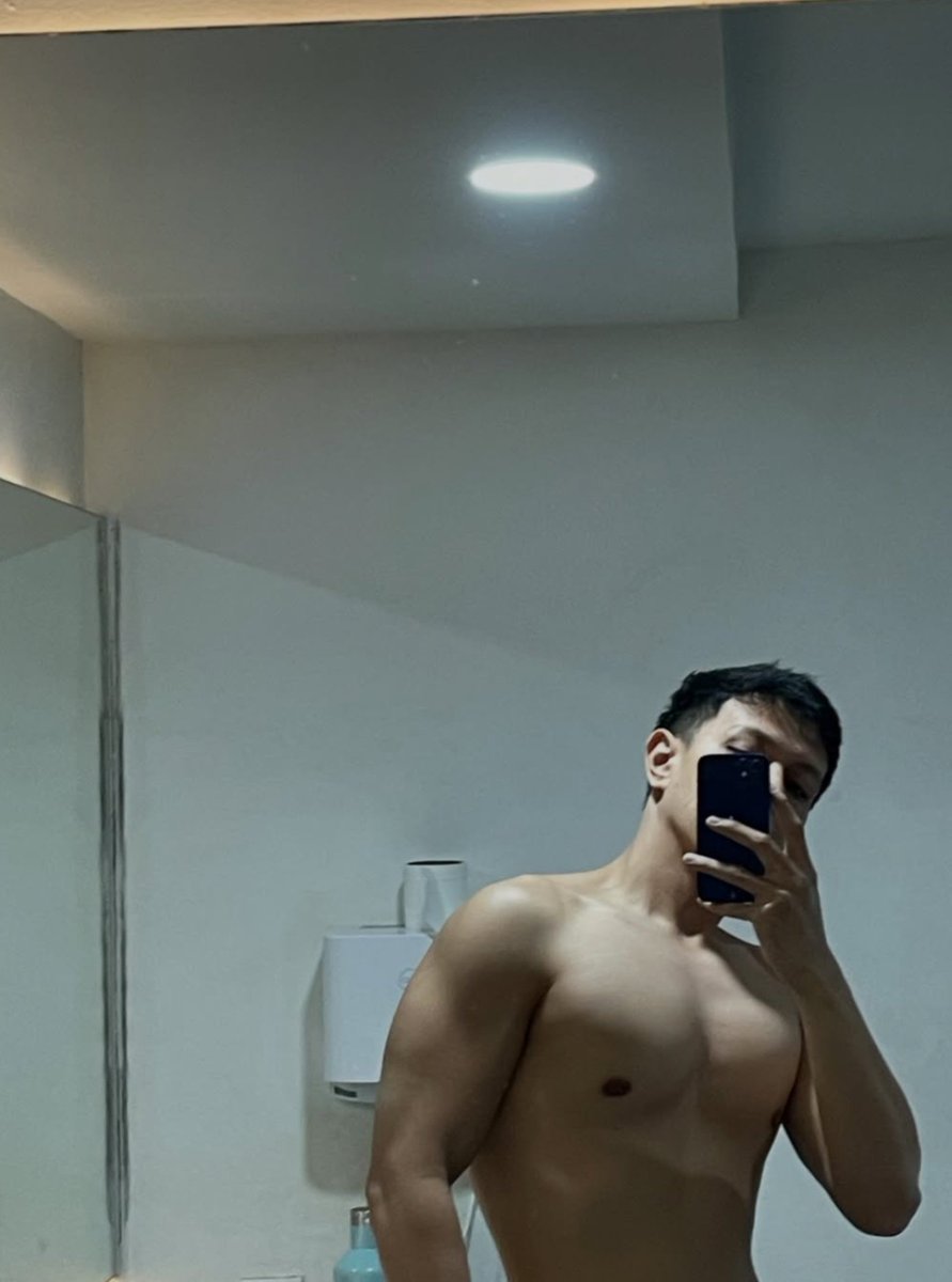 tampck's tweet photo. sekarang dongg
#gayjakarta https://t.co/40vHX4dJvj