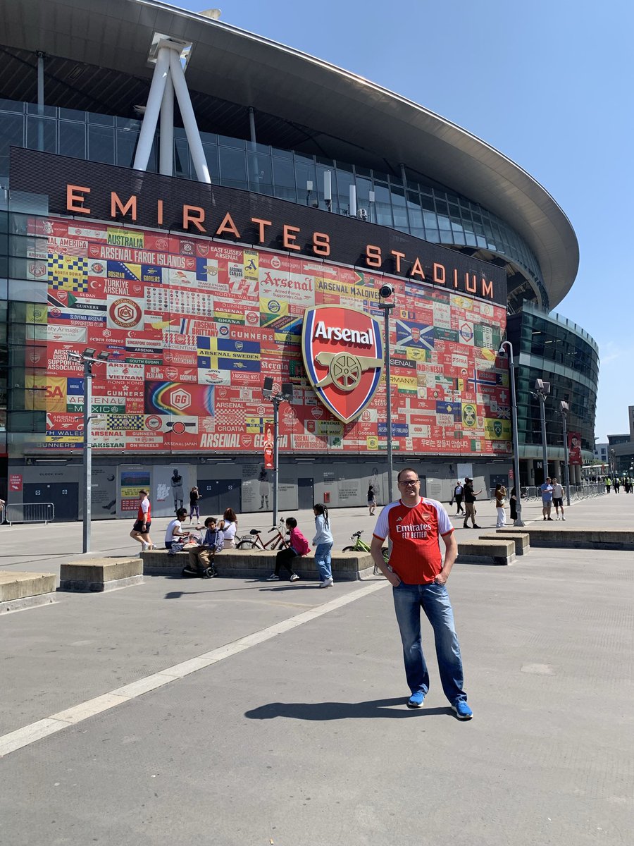 Greg34053348's tweet photo. I’m done talking about the cheats! I’d rather just focus on my beloved club- and boy do I miss them!!! THE CHAMPIONS ❤️COYG❤️ https://t.co/lnt8xMOtAk