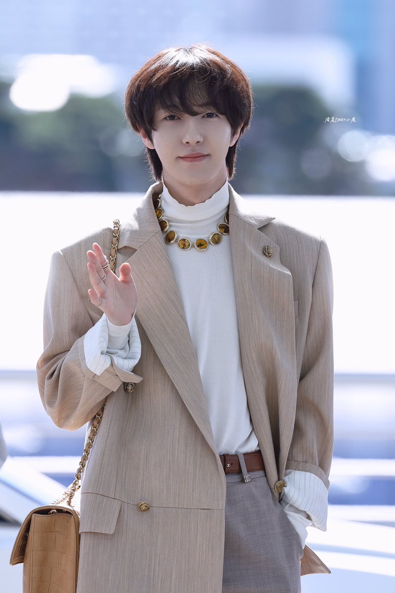 morningDeer0323's tweet photo. 261001런쥔
#런쥔 
#RENJUN 
#仁俊 https://t.co/3XWHFAcrru