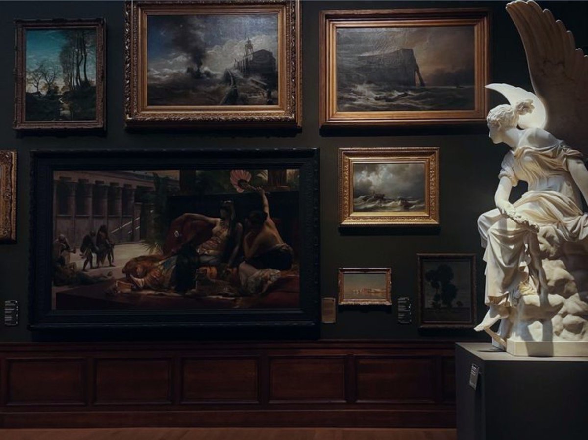8Kayin's tweet photo. POV: you’re on a museum date with me, https://t.co/kg1gBARLPf