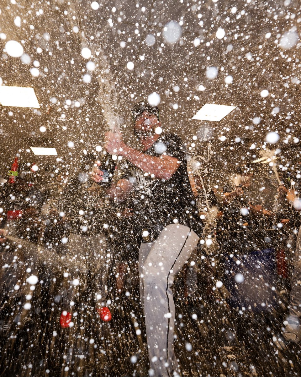 whitesox's tweet photo. SOXTOBER IS HERE https://t.co/IFGnEHd7g0