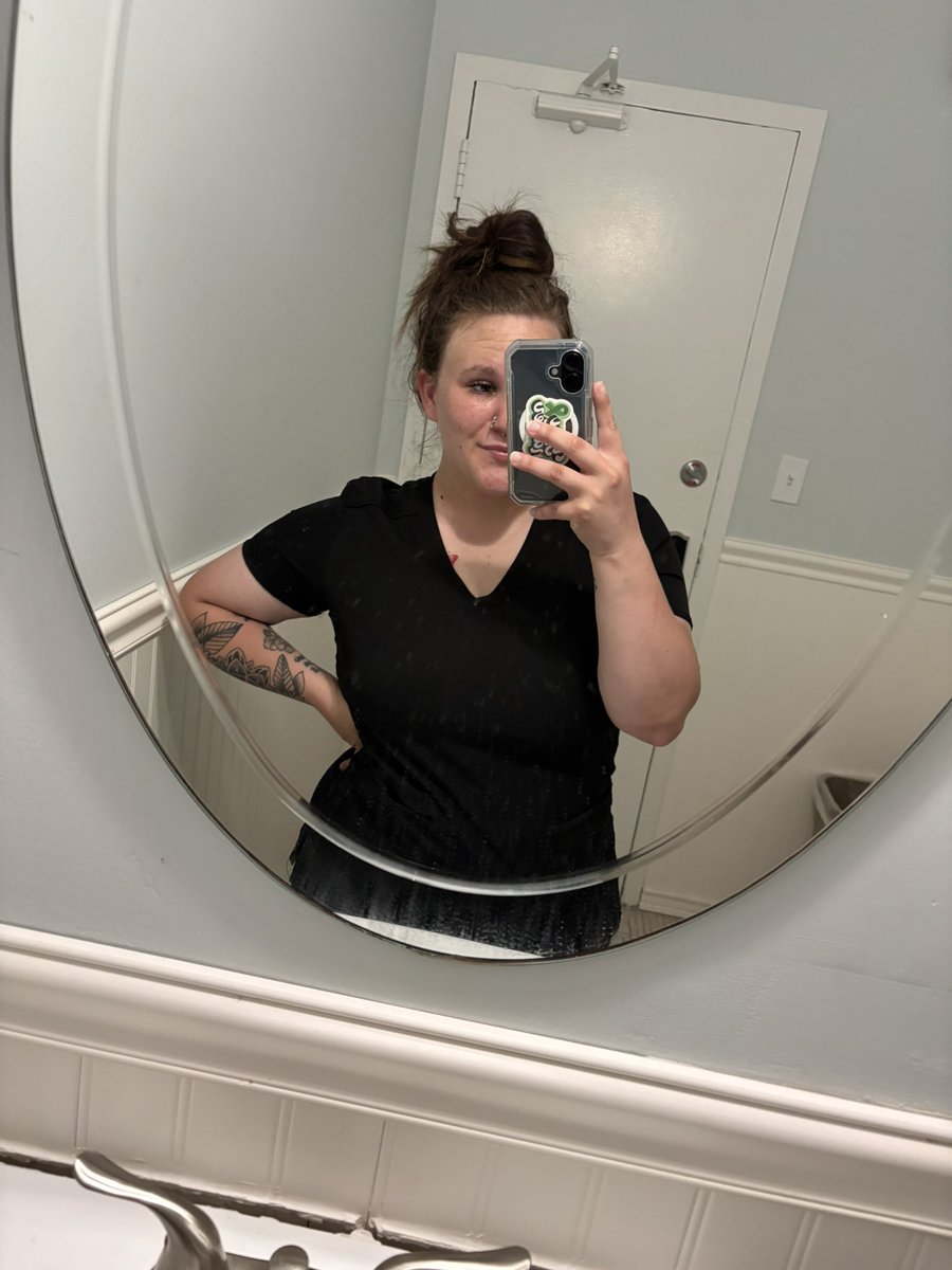 Allison13895099's tweet photo. Ya granddaddy fav CNA 💕 add me on snap: allisonm9811 https://t.co/btBkV1Cl1y