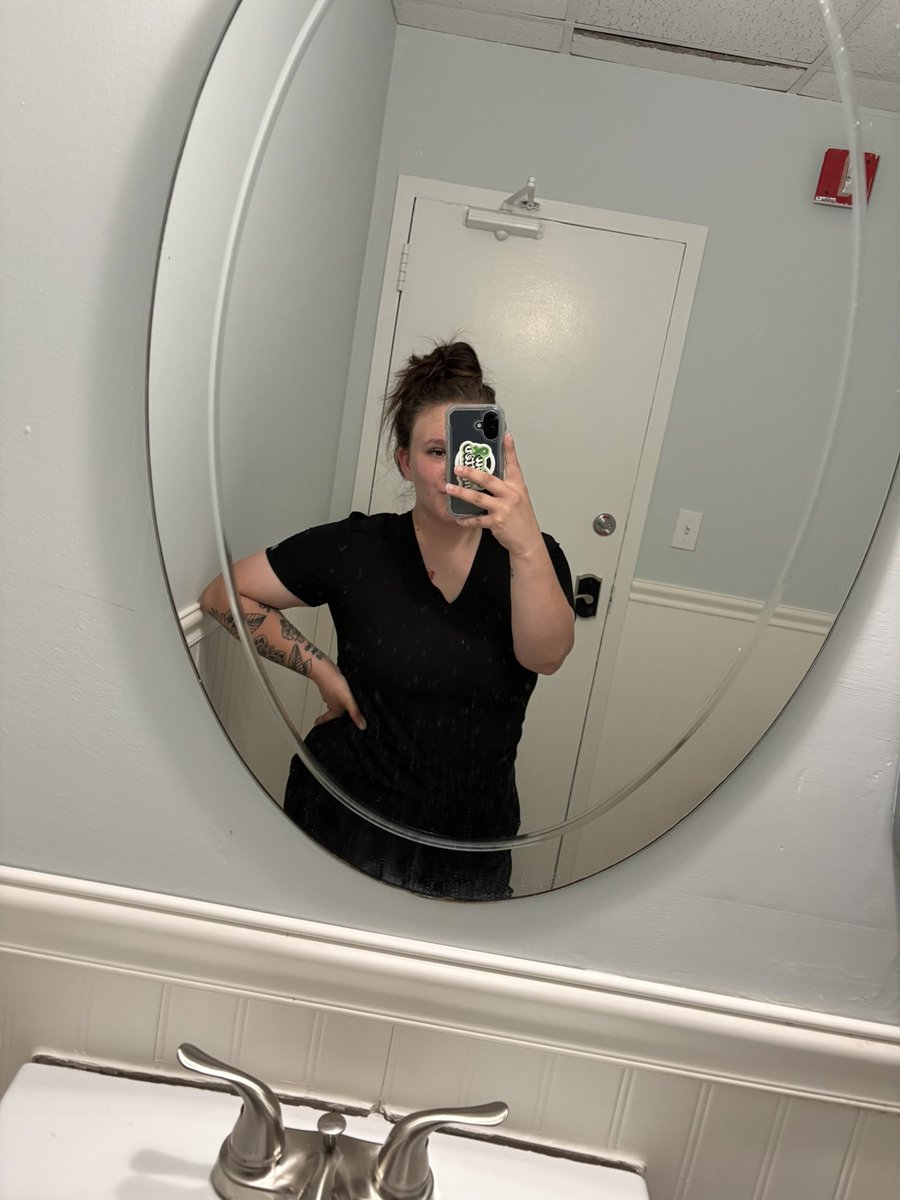 Allison13895099's tweet photo. Ya granddaddy fav CNA 💕 add me on snap: allisonm9811 https://t.co/btBkV1Cl1y