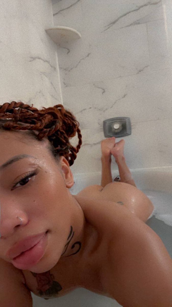 Pinkky_xx's tweet photo. Who’s ready right now and actually free? I can pull up quick 👀 💦 #crawfordville #indianafreaks #indianameets  #nap #indianapolisfreaks #indiana #indianalinks #FortWayne #Evansville #Greenwood #Bloomington #Noblesville #Jeffersonville 😩 https://t.co/CyJTxI8x2l