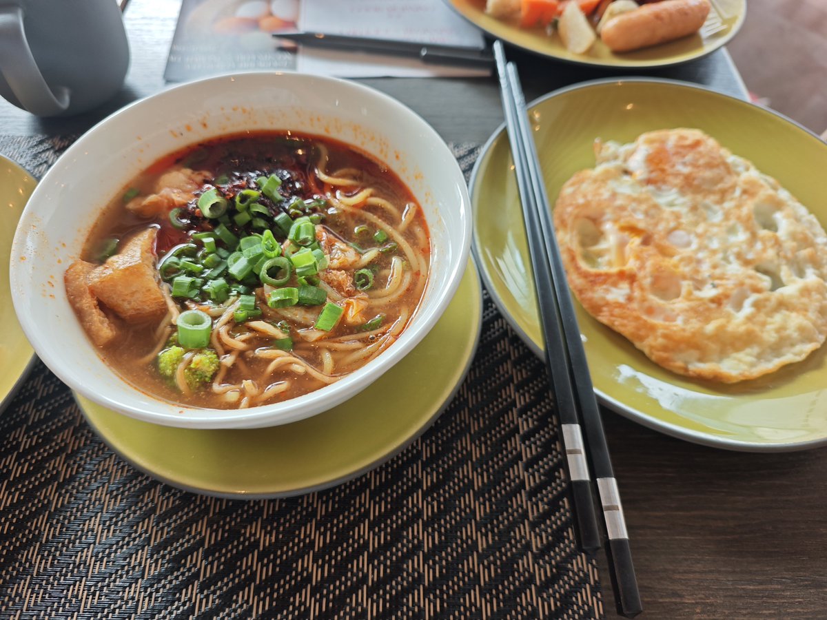 Hank00010's tweet photo. 加班倒计时两天

要成为顶级牛马

早上就得吃两个蛋 https://t.co/zMd9lYfULY