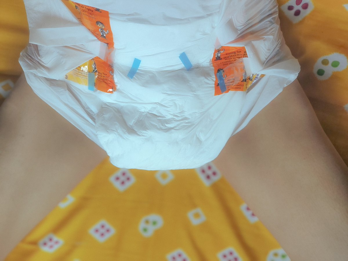 uuusss_13's tweet photo. 初めてのポスト✨✨

＃おむつ ＃おむつ男子 ＃おむつ女子 #diaper #abdl https://t.co/X3mbvUSQnX