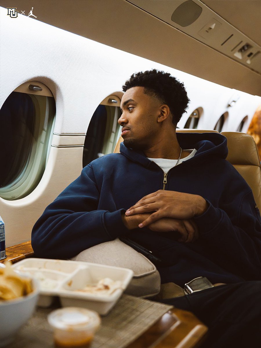 MarquetteMBB's tweet photo. Wheels up to New York🛫

#MUBB | #WeAreMarquette https://t.co/RMJJ0tN7zc