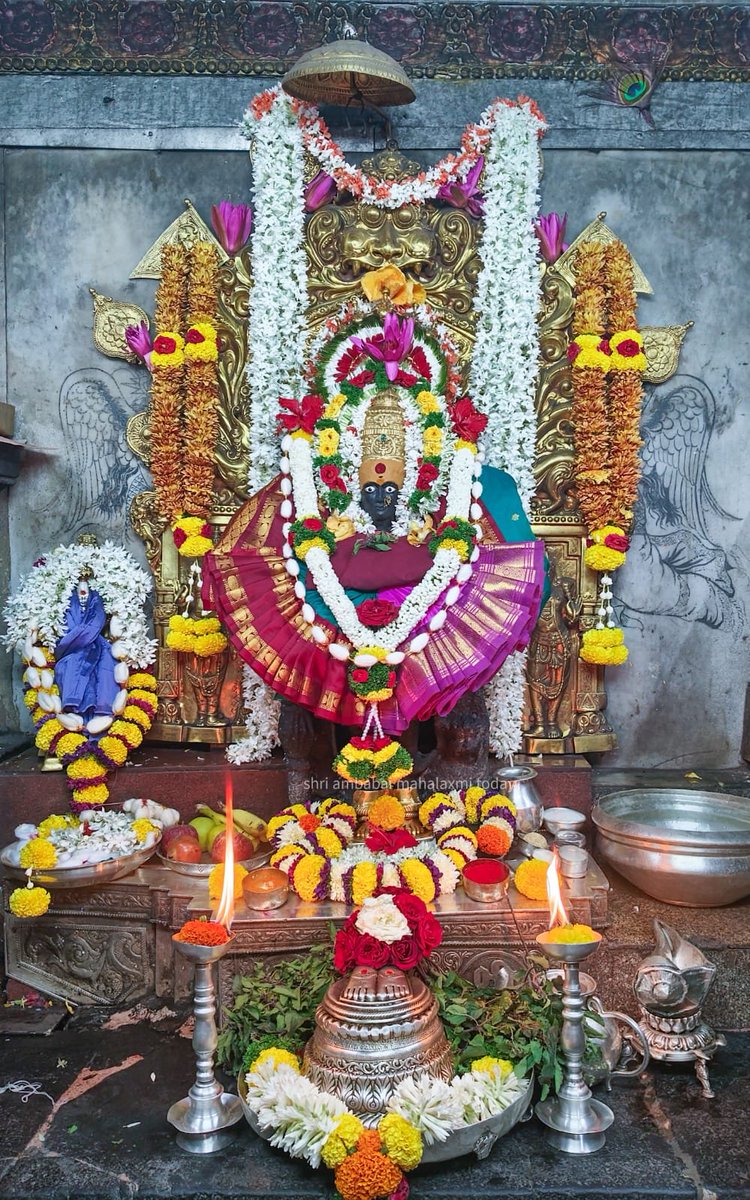 DEEP690's tweet photo. Todays SUPRABHAT POOJA of KARVIR NIVASINI SHREE AMBABAI (MAHALAXMI)...
आज भाद्रपद कृष्ण पंचमी शालिवाहन शके १९४८ पराभवनाम संवत्सर गुरुवार ०१ ऑक्टोबर २०२६ करवीर निवासिनी श्री अंबाबाई (महालक्ष्मी) देवीची सुप्रभात काकडारती पुजा...
for more details visit us @ https://t.co/AdxcGZE2tD.. https://t.co/frpruql3B3