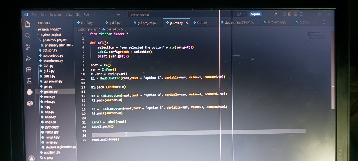 awhin34962's tweet photo. Day 10 of #100DaysOfCode 🚀
Today I learned how to use **Radio Buttons in Python Tkinter** and how they allow users to select one option from multiple choices.

Slowly building my Python skills every day. 💻🐍

#Python #Tkinter #100DaysOfCode https://t.co/6npLZ6XYwV