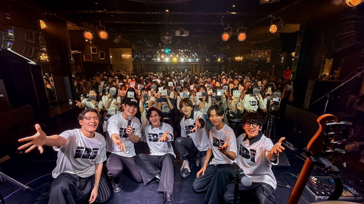 iBi_Official_JP's tweet photo. 📸 LIVE PHOTO

2026.09.30
iBi 1st LIVE「きみへ」

僕たちiBiにとって、初めてのライブ。

会場に足を運んでくれたみんな、
一緒に「きみへ」を作ってくれて、本当にありがとうございました。

これからのiBiも、よろしくお願いします。

#iBi #きみへ #iBi_きみへ https://t.co/BlZPgiDMZ2