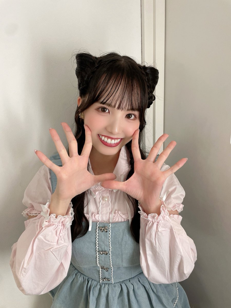 Kareai_hinata's tweet photo. 10月最初のおはひにゃ🐈しよ？𛰙᭜𖫴𖫰𖫱𖫳𖫲𖫲𖫳𖫴𖫰𖫱꛰ ᭜𖫴𖫰𖫱𖫳𖫲𖫲𖫳𖫴𖫰𖫱꛰♥ https://t.co/o5fyKTY9Vl