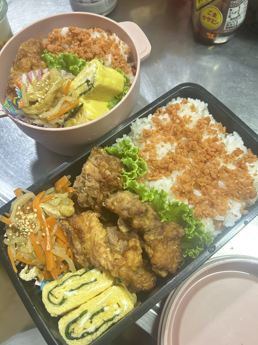 twincat_0's tweet photo. 久々のお弁当🍙✨ごめんよ旦那🙏
お肉屋さんの唐揚げ🥹💓

#お弁当記録 https://t.co/OZ71Ofrik7