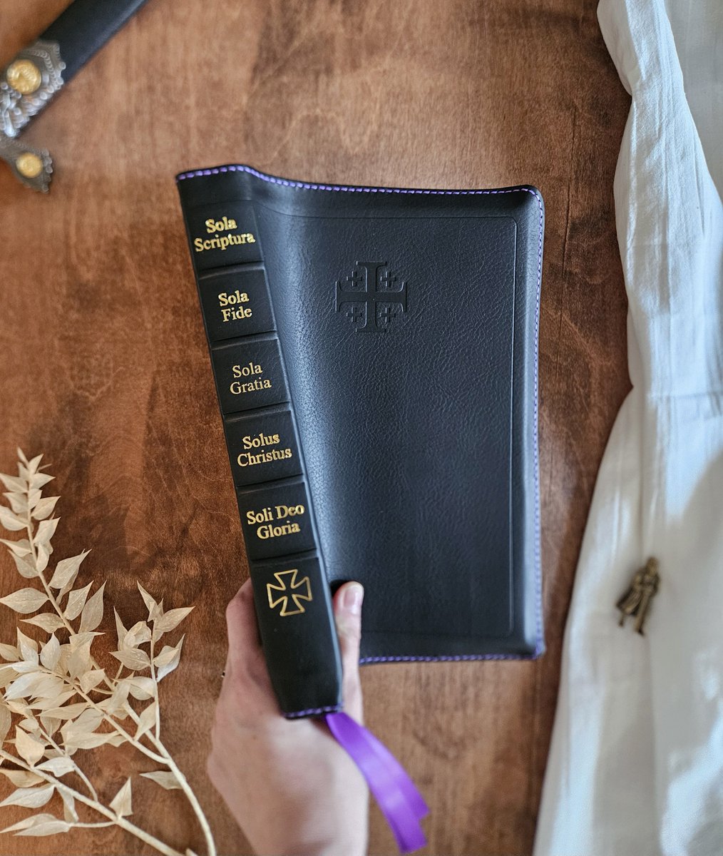 Deusvultrebinds's tweet photo. π¨For Sale
βEsv Creeds and Confessions Bible Rebind in
Badalassi Carlo Pebbled- Black π
with Nappa Lamb in dark purple π
$475
#bible #ChristianLiving #biblerebind #DeusVult https://t.co/8lOr70ATXN