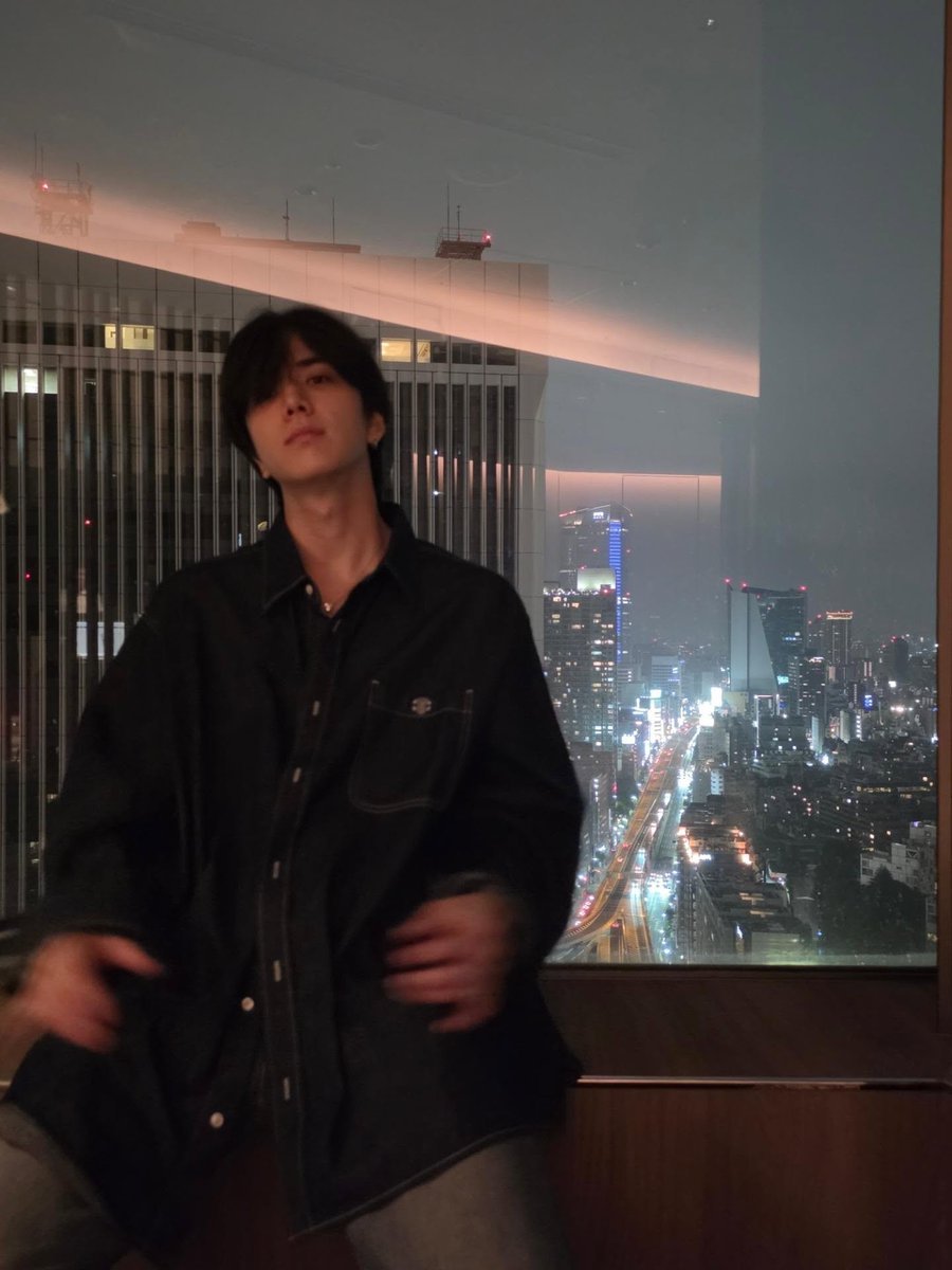 yoxnghoon's tweet photo. https://t.co/nyq5ogHogj