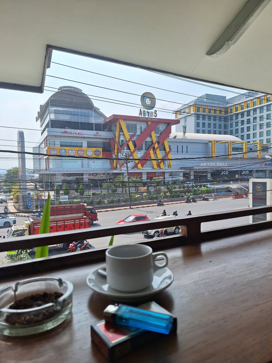 botslm's tweet photo. last day.. magelang..
08.55 https://t.co/RGNI8VVI4c
