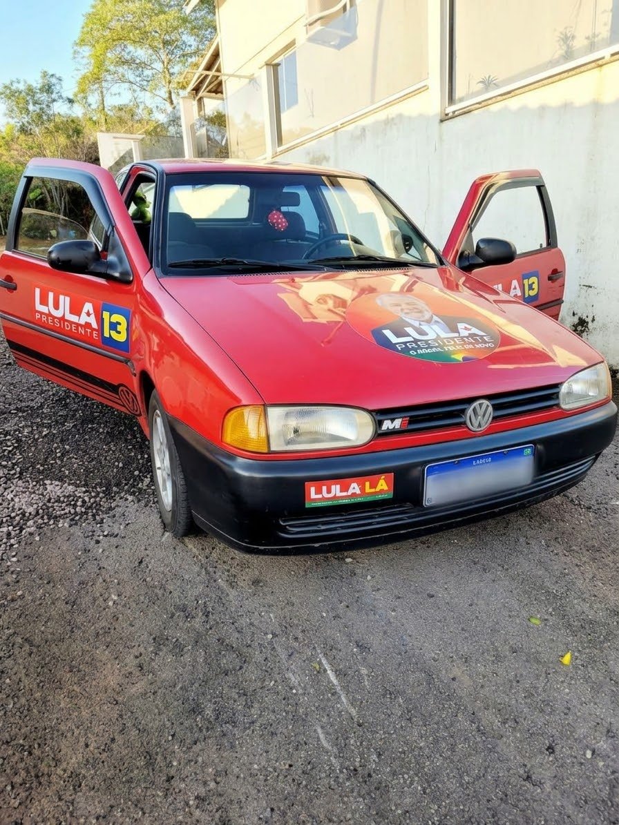 Lindomar4312's tweet photo. @leokbelo13 Vou votar secretamente ! Hahaha... https://t.co/rT35zWAkKq
