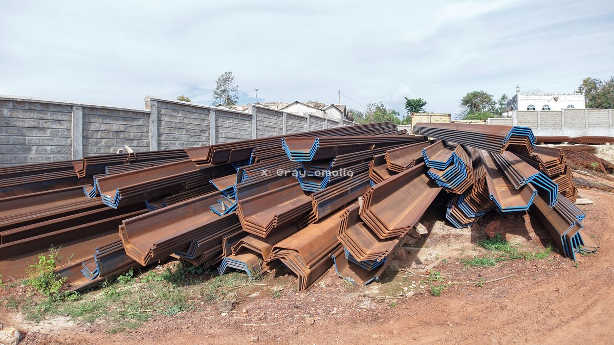 ray_omollo's tweet photo. Lake Victoria's vast shoreline holds significant untapped potential for trade, transport, fisheries and livelihoods. 

Through its Blue Economy agenda under the Bottom-Up Economic Transformation Agenda (BETA), the Government is investing in infrastructure to turn this potential into productive economic activity. 

The redevelopment of Sio Port Pier in Busia County is part of this effort, positioning the lakeside facility as a stronger gateway for commerce and connectivity.

The project includes a modern pier and jetty, strengthened waterfront, improved navigation channels, cargo handling and storage facilities, a passenger waiting area and offices for agencies supporting trade and border operations. 

Separate berthing areas will serve small boats and commercial vessels, improving safety and efficiency on the water.

Implemented by the Kenya Ports Authority (KPA) and constructed by Kenya Shipyards Limited, the development will support inland water transport, cross-border trade and new livelihoods around the Lake Victoria Basin. 

The State Department for Internal Security and National Administration is contributing through enhanced border surveillance, maritime security coordination and multi-agency operations to support safe and efficient port activities.