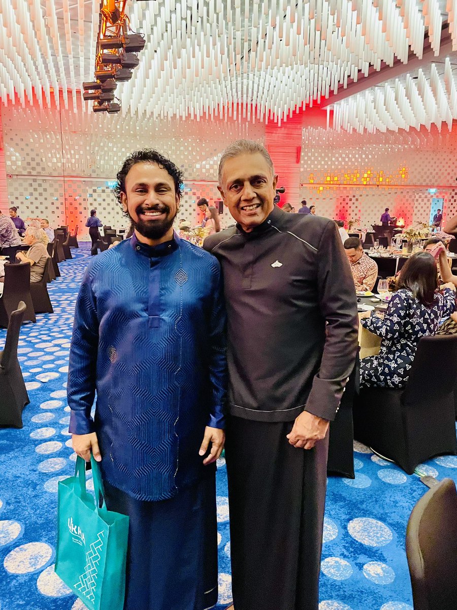 glsandun's tweet photo. Before the ADFIAP gala in Colombo, it was a pleasure to meet DFCC Bank Director and CEO Thimal Perera and connect with delegates from other countries. Meaningful partnerships begin with conversation. 🇱🇰🤝 #ADFIAP #DFCCBank #DevelopmentFinance https://t.co/v8pbhG6gSl
