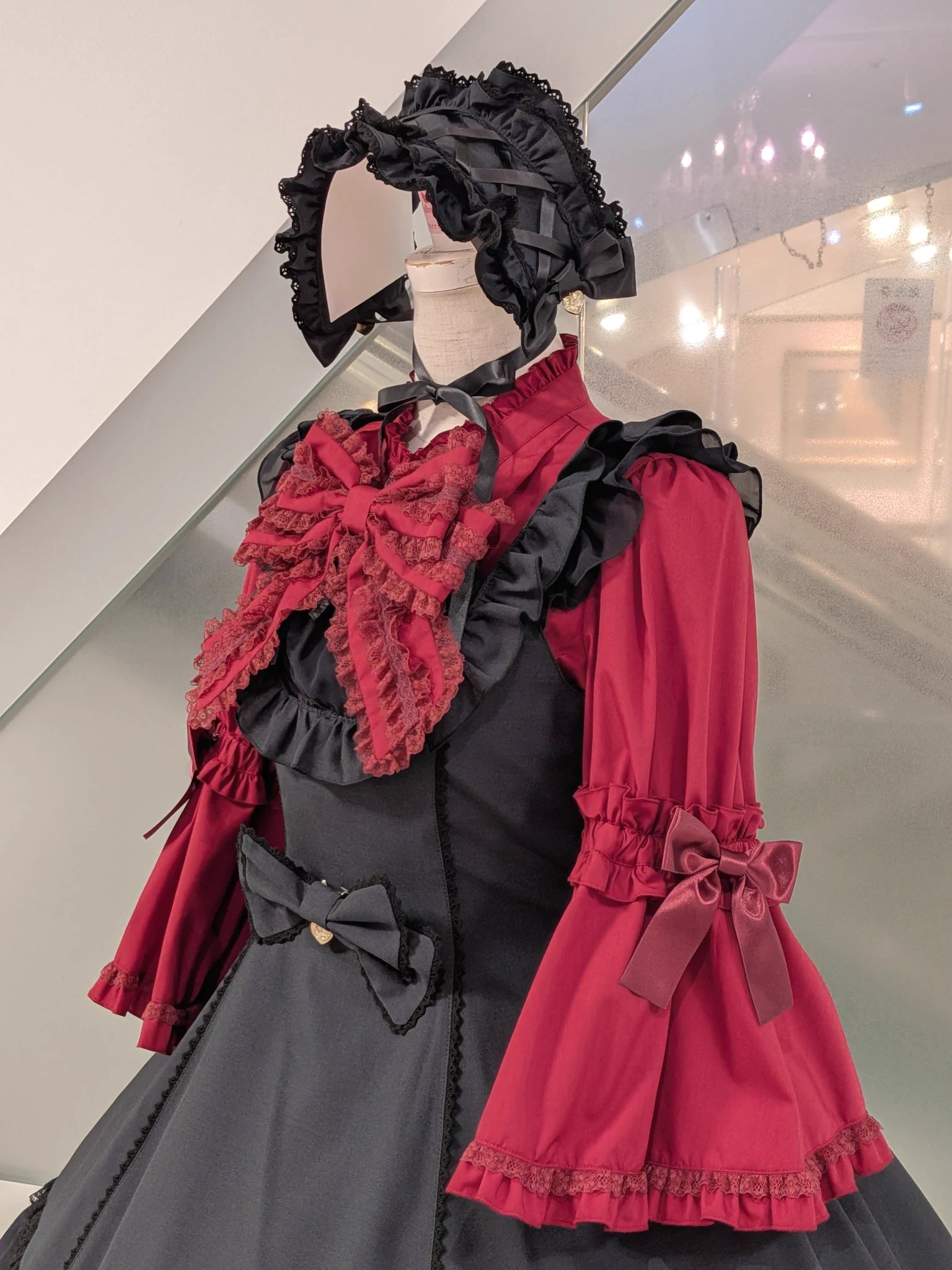 Metamorphose Official on X: 
