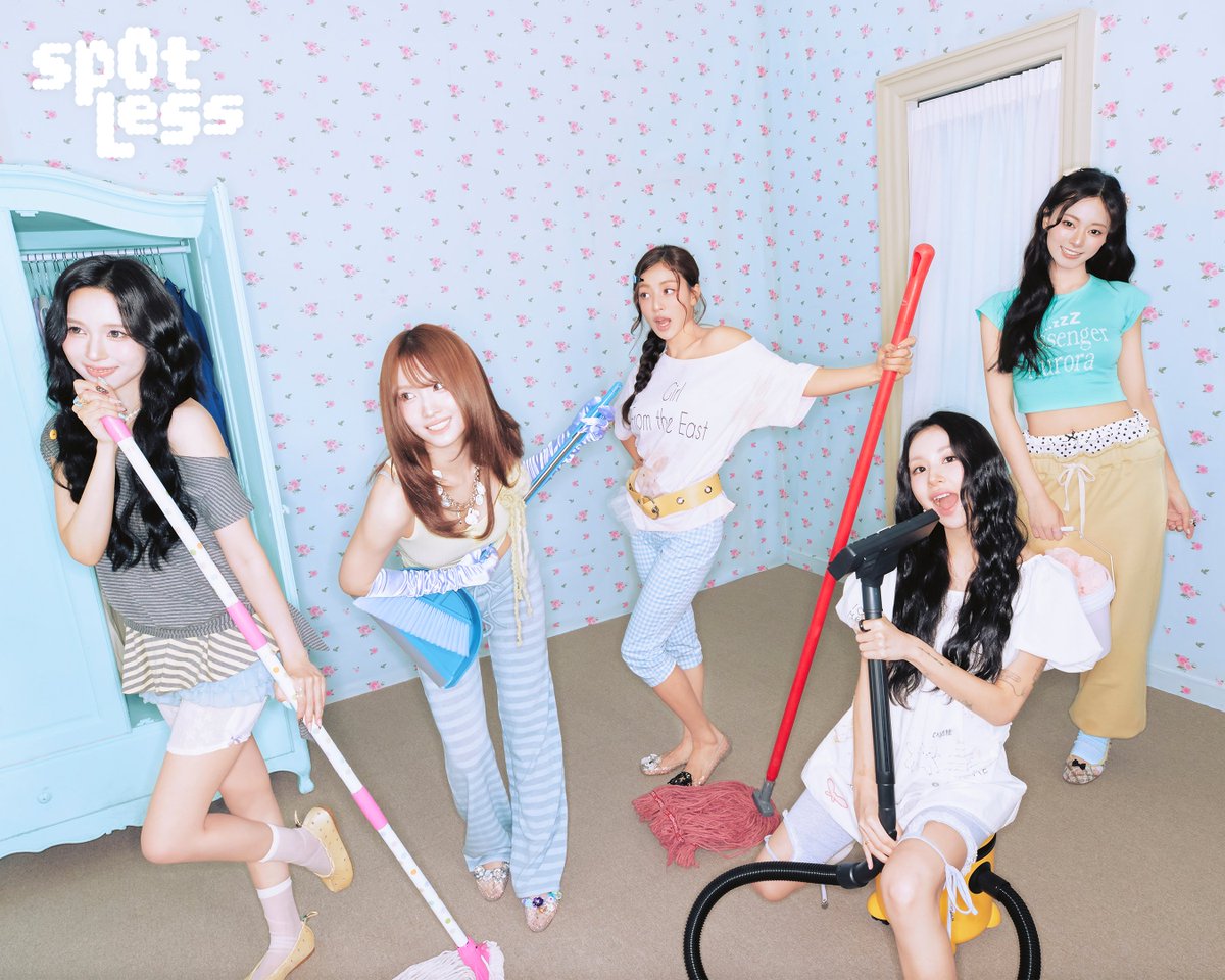 JYPETWICE's tweet photo. TWICE 2027 Season's Greetings [Spotless]
TEASER IMAGE

#TWICE #트와이스

✨ PRE-ORDER
26.10.06 TUE 14:00 - 10.14 WED 23:59 (KST)

#TWICE_SPOTLESS
#2027SEASONSGREETINGS https://t.co/E65a77zZfX