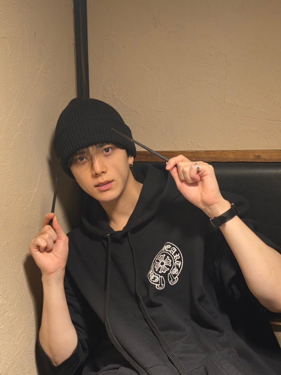 yoxnghoon's tweet photo. https://t.co/7me9LZjDLT
