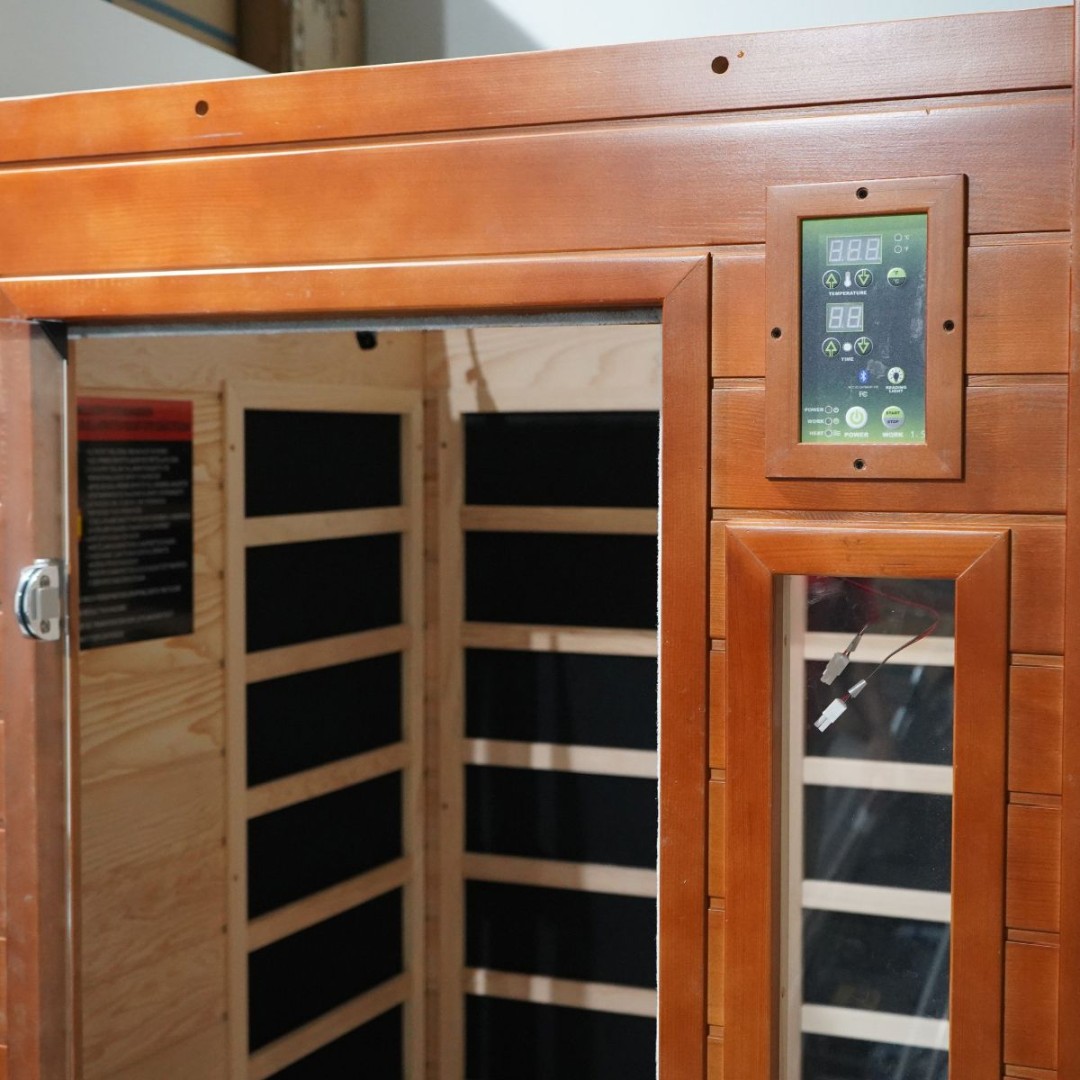 MrHandymanRich's tweet photo. The relaxing part comes after the assembly. 😅🔨 Our team helped put this home sauna together with the careful workmanship specialty projects deserve. Richmond homeowners, what project is still waiting on your list? #RichmondVA #MrHandyman https://t.co/VoEhLcj27m