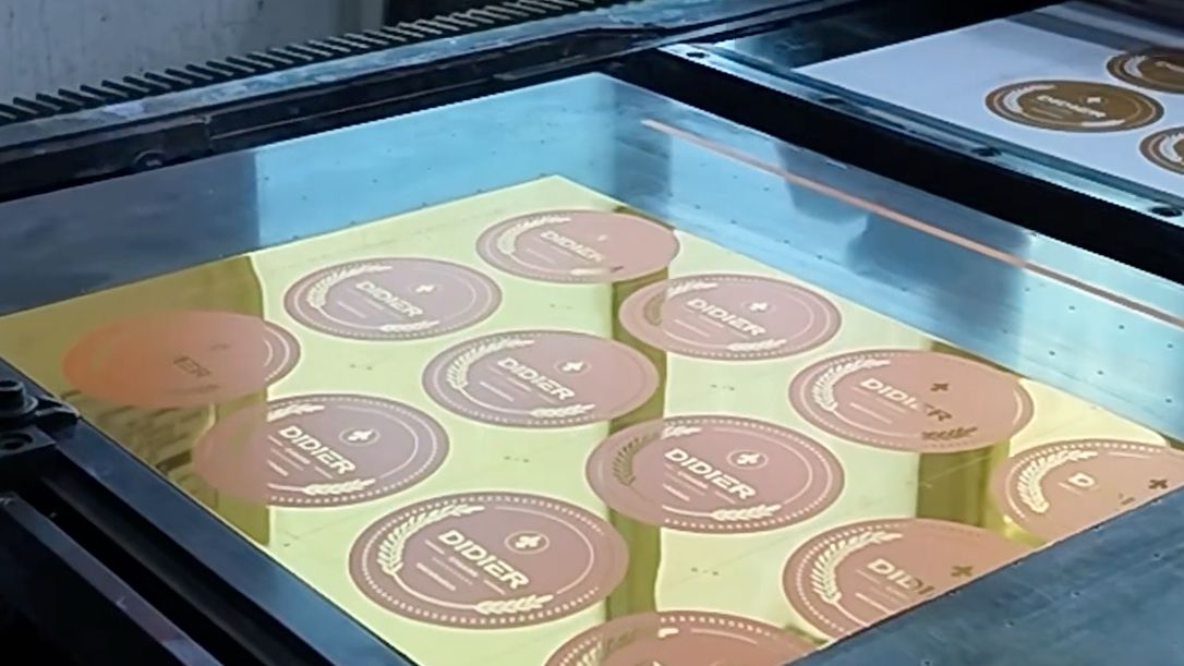 XMT_Packaging's tweet photo. Reliable metal label manufacturer for luxury packaging.
Control every step during production.
#CustomMetalLabel #PerfumePackaging #FragranceLabel #LuxuryBranding https://t.co/6arxy7F89Q