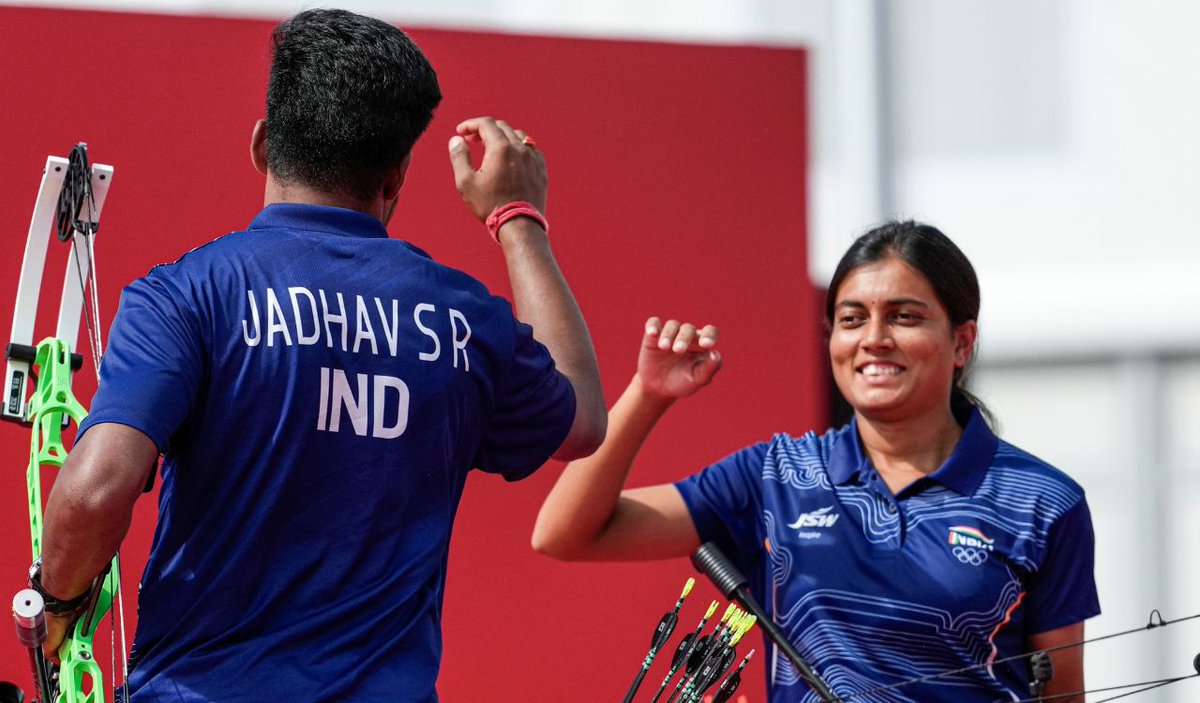 KTRBRS's tweet photo. Golden double in archery at the Asian Games! 🏹🥇🥇

Congratulations, Chikitha Taniparthi, on winning gold in the women's compound team and mixed team events!

Her mixed team win with Sahil Jadhav also secured India's quota for the 2028 Los Angeles Olympics.

From Sultanpur village to the top of Asia: a proud moment for Telangana and India.

Keep aiming high!