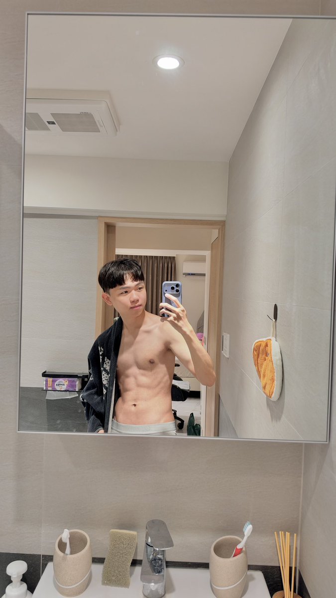 Mochiii0210's tweet photo. 你的洨奶🐶已上線

#原味 #薄肌 #轉推 https://t.co/wKHPuBzGsG