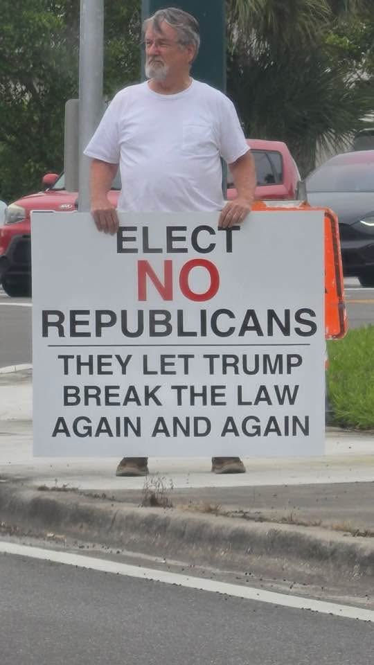 gilbertjimp's tweet photo. Do you think this Man is on to something? https://t.co/x4wAJdWNpo