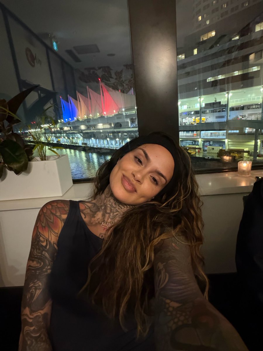 rizeys's tweet photo. I love her so much. precious precious being https://t.co/3Ls0uiRmjf