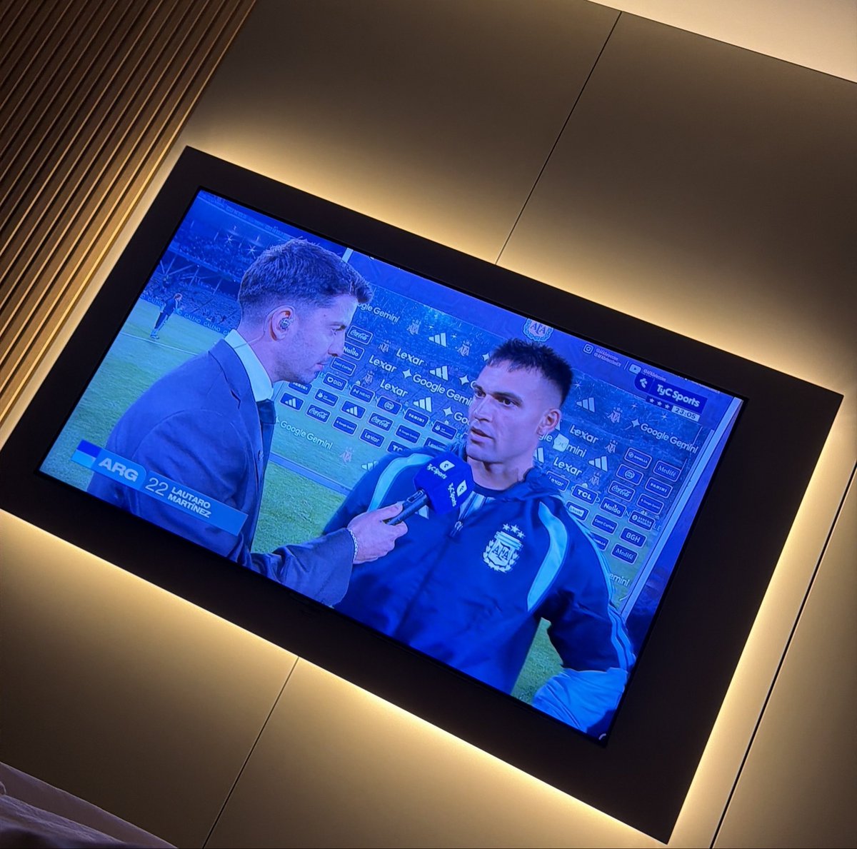 juliargen's tweet photo. Lo que me gustaría que la 10 le quedara a él 🥹🙏🏽❤️ https://t.co/LNXBw3jFnR